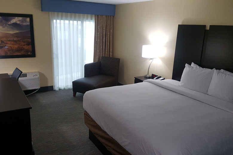 Days Inn & Suites By Wyndham Grand Rapids Near Downtown Ουαϊόμινγκ Εξωτερικό φωτογραφία